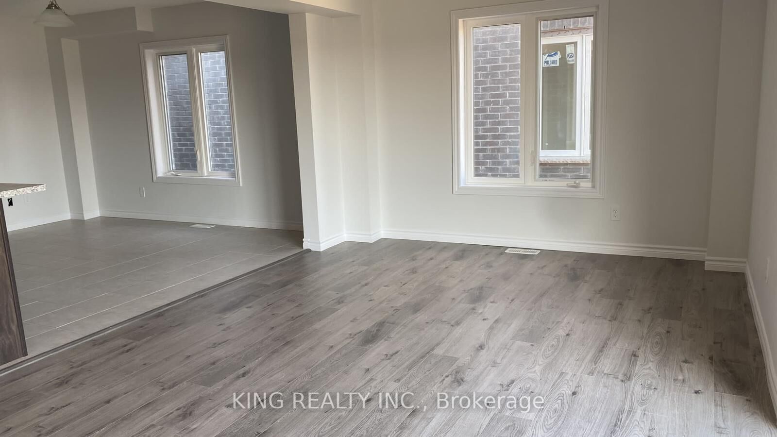 Property Photo:  293 Kennington Way  ON N6L 0H4 