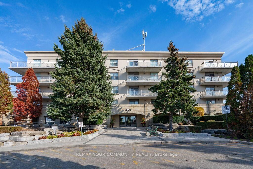 Property Photo:  2500 Rutherford Road 507  ON L4K 5N7 