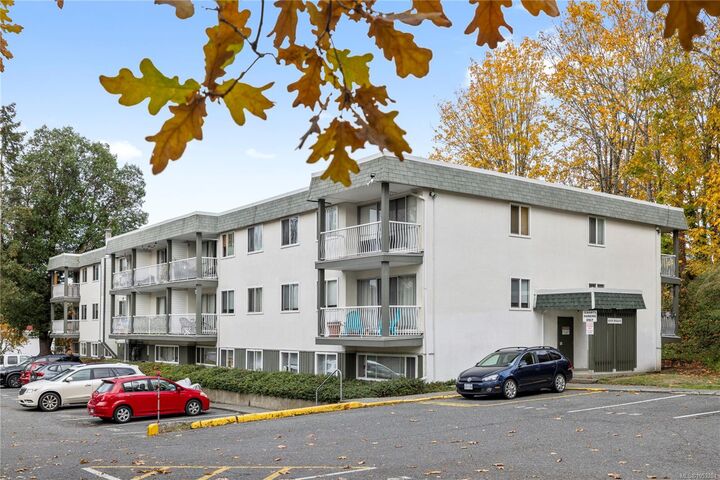 Property Photo:  999 Bowen Rd #5302  BC V9R 2A4 