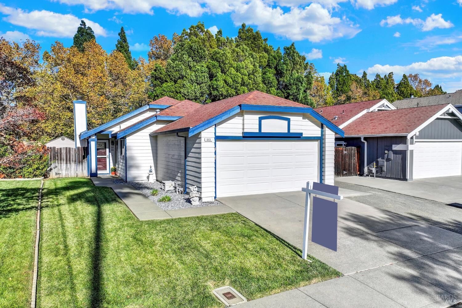 Property Photo: 643 Colemanite Circle CA 95687