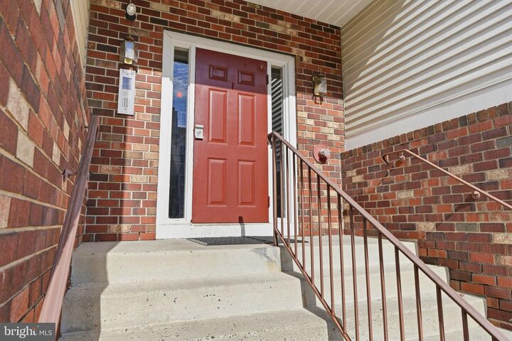 Property Photo:  63 Eldon Way  NJ 08053 