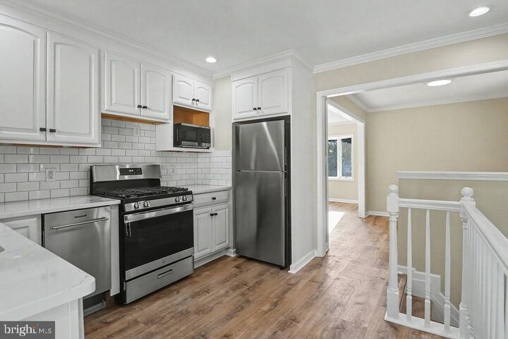 Property Photo: 345 Tamara Circle DE 19711