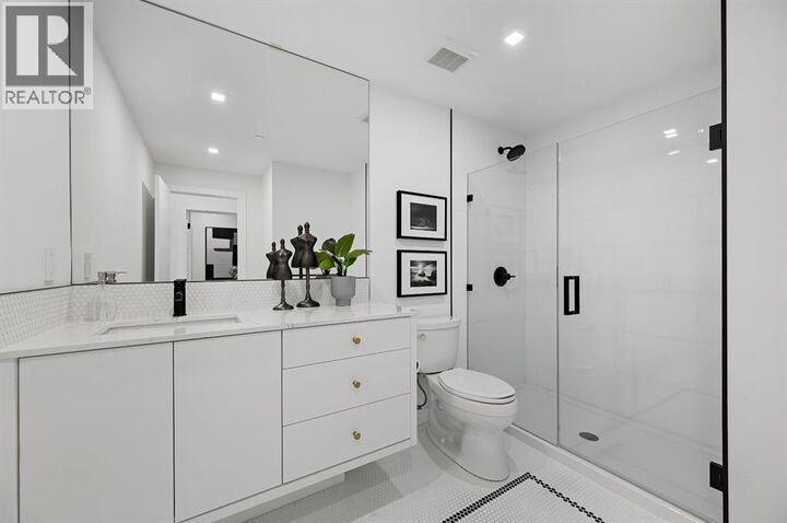 Property Photo:  8505 Broadcast Avenue Southwest  AB T3H 6B5 