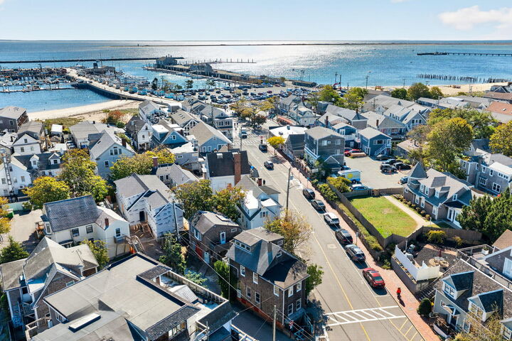 Property Photo:  7 Standish Street  MA 02657 