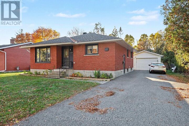Property Photo:  1126 Minnetonka Road  ON K2C 2T9 