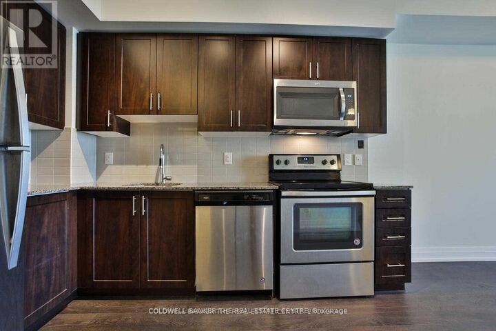 Property Photo: 3600 Highway 7 #2801 ON L4L 0G9