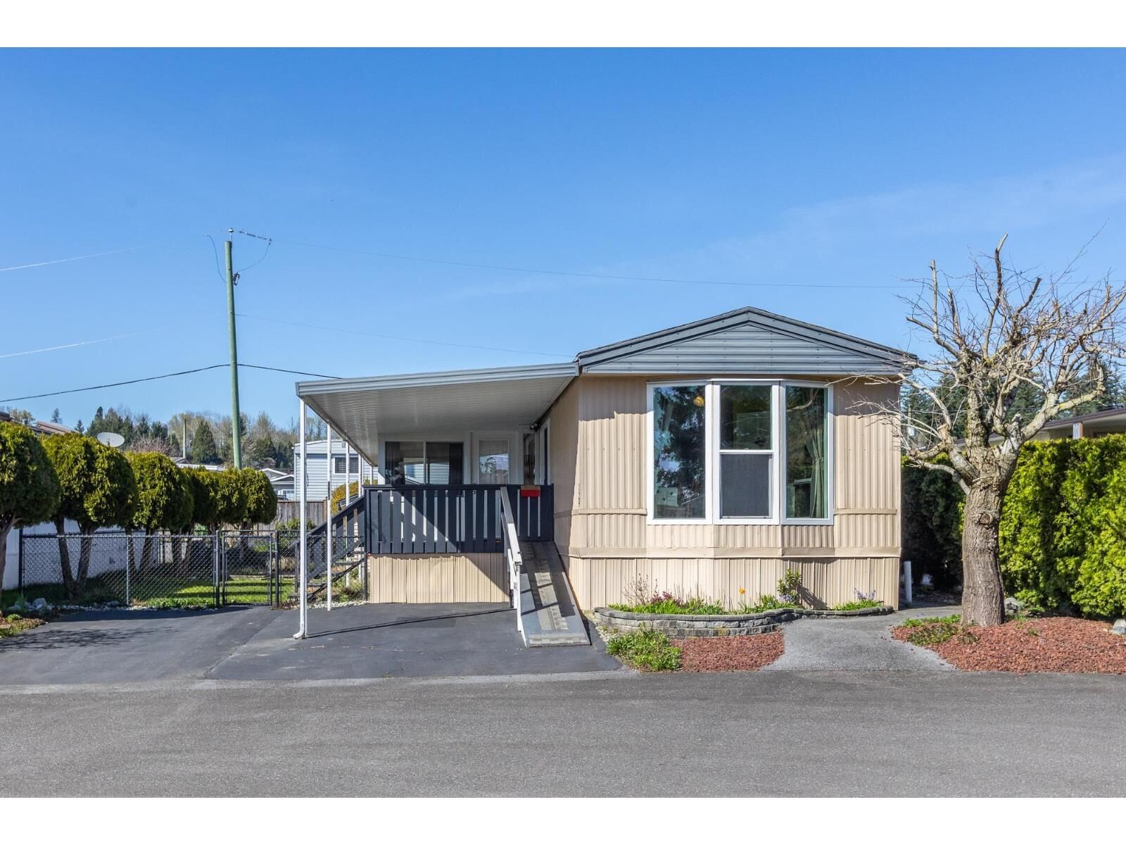 Property Photo:  27111 0 Avenue 129  BC V4W 2T3 