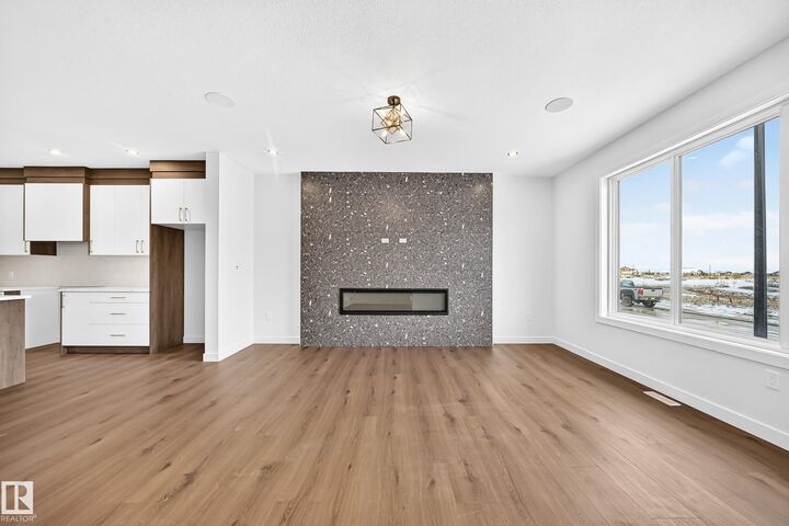 Property Photo:  17 Tilia Place  AB T7X 4S9 