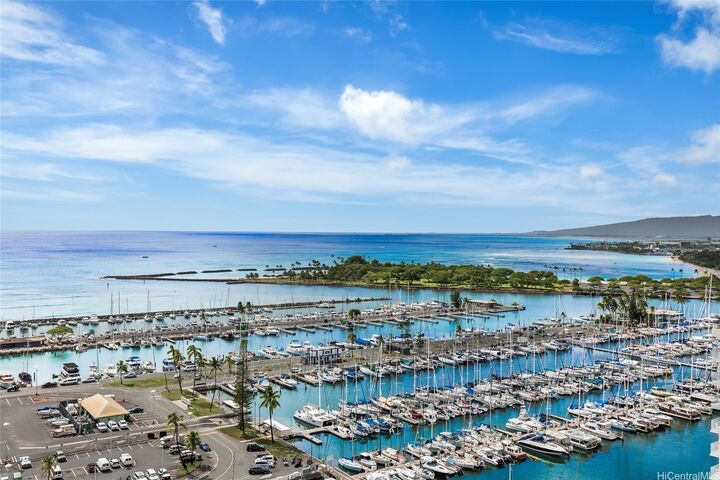 Property Photo: 1777 Ala Moana Boulevard 2002 HI 96815