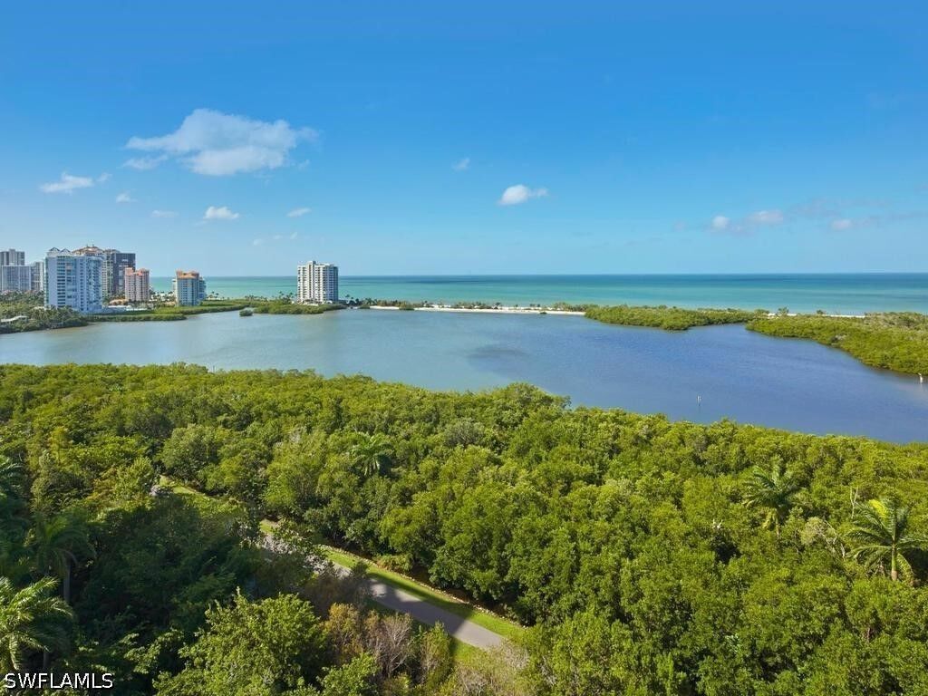 Property Photo:  5550 Heron Point Drive 1501  FL 34108 