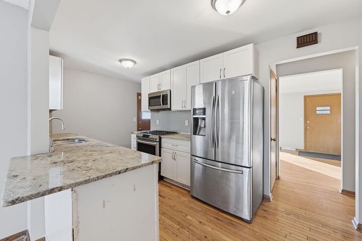 Property Photo:  6921 Russell Avenue S  MN 55423 