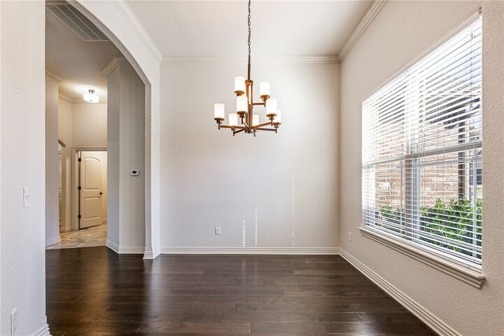 Property Photo:  1301 Hickory Street  AR 72718 