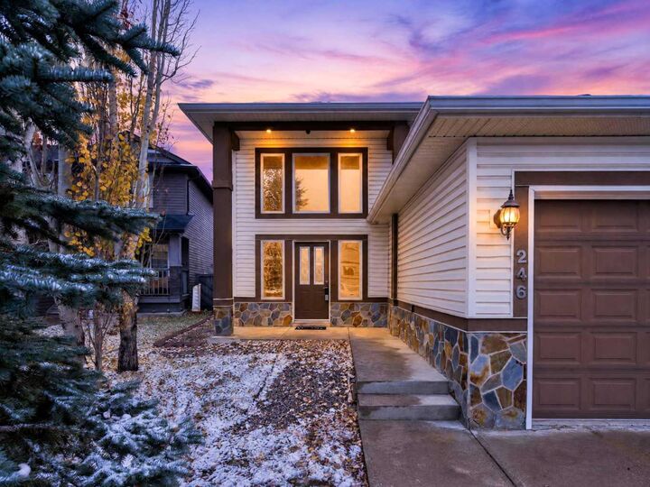 Property Photo:  246 Canals Circle SW  AB T4B 2Z6 