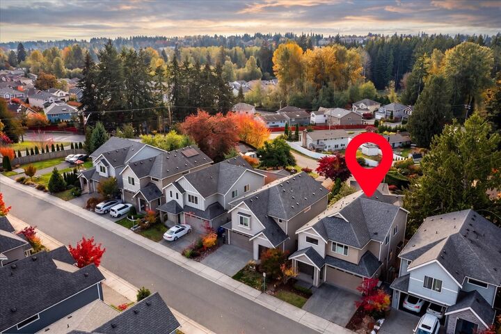 Property Photo:  14008  18th Place W  WA 98087 