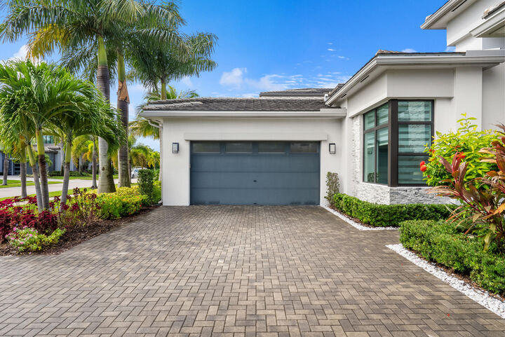 Property Photo:  9643 Chianti Classico Terrace  FL 33496 