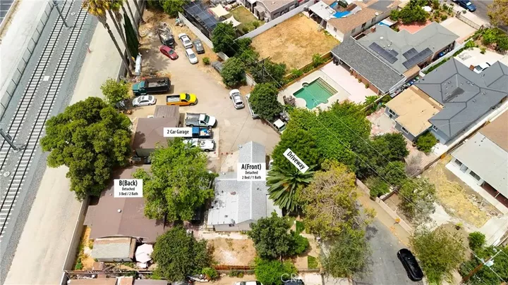 Property Photo:  2430 W 6th A/B  CA 92703 
