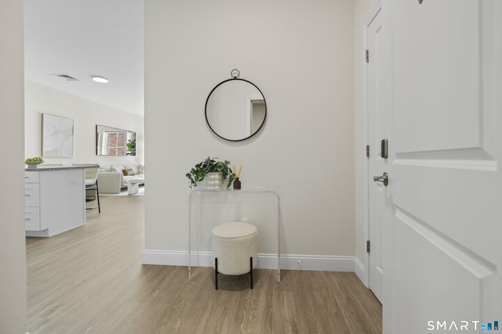 Property Photo:  55 Steele Boulevard 206  CT 06037 