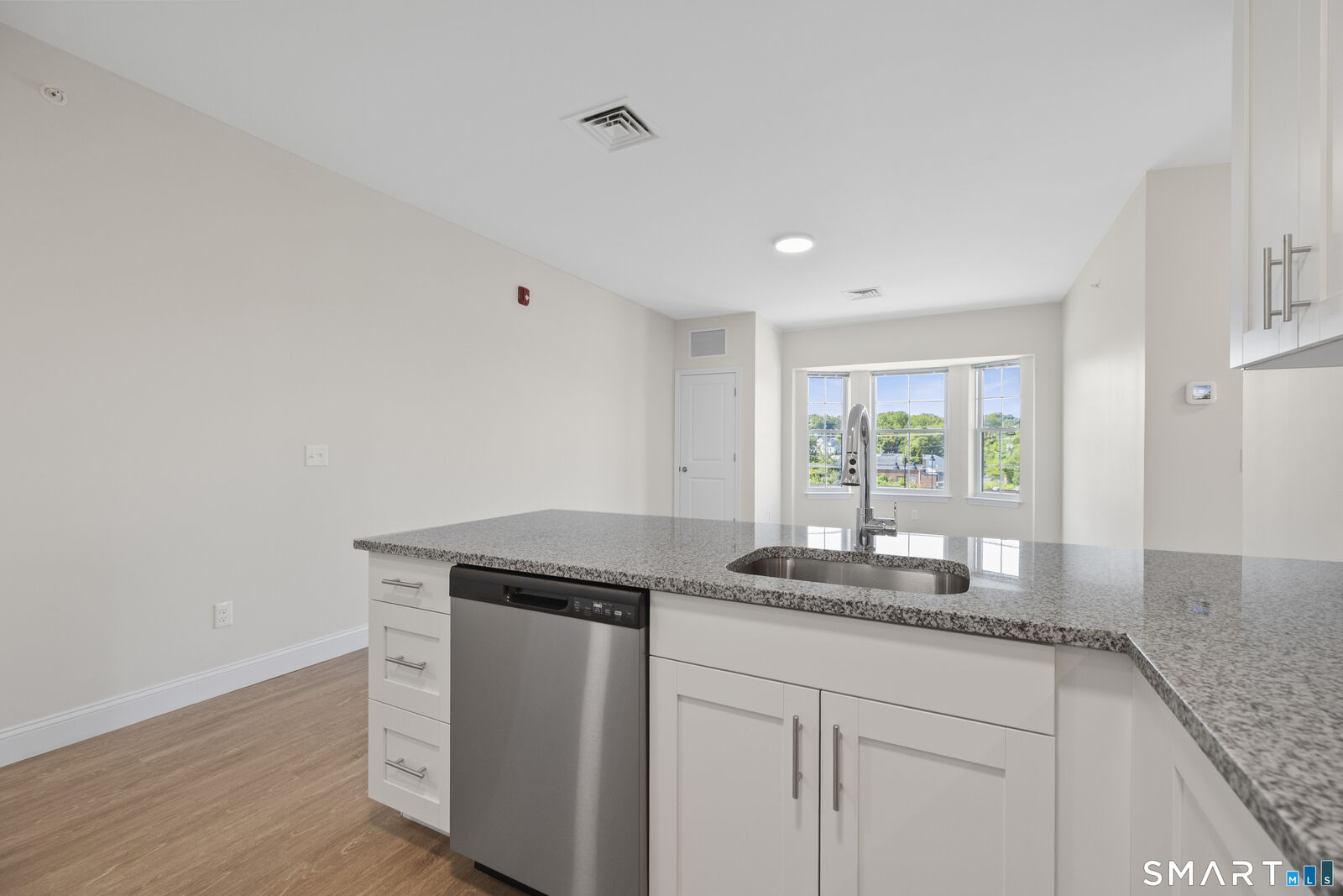 Property Photo:  55 Steele Boulevard 110  CT 06037 