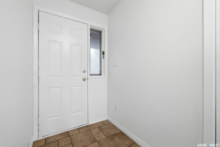 Property Photo:  159 McInnis Crescent  SK S4R 3E9 