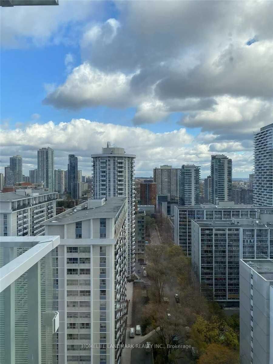 Property Photo:  501 Yonge Street 1909  ON M4Y 0G8 