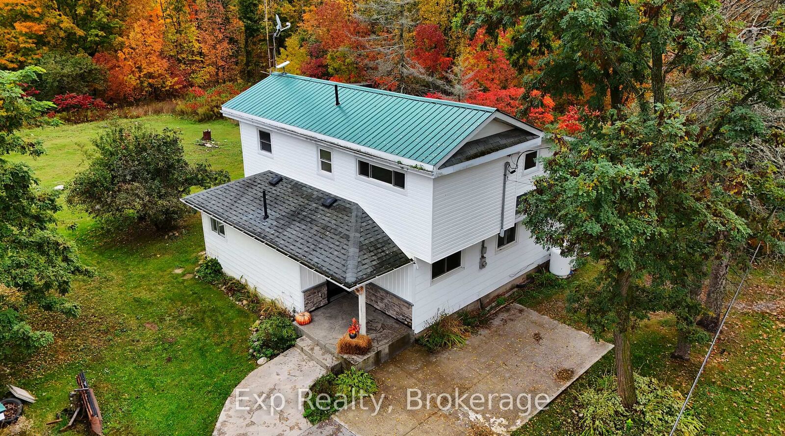 Property Photo:  2988 County  44 Road  ON K0L 1Z0 