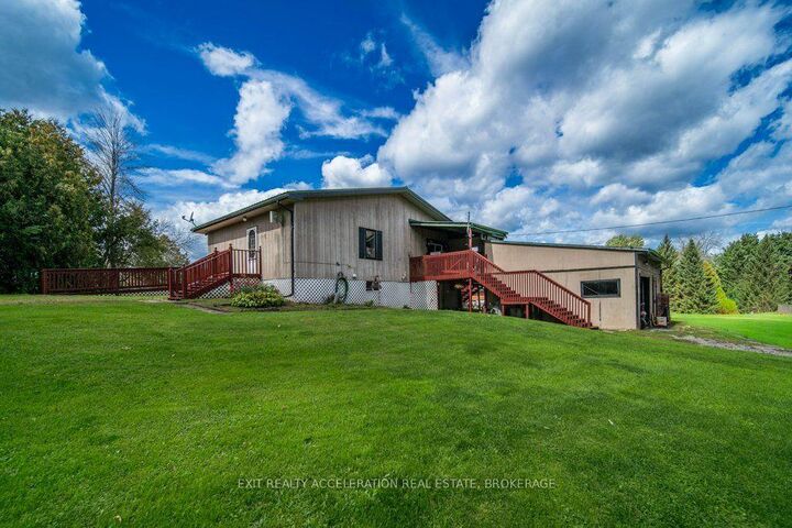 Property Photo: 26 Oak Lane ON K0K 3G0