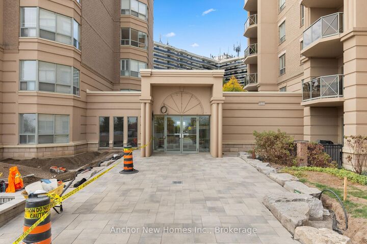 Property Photo:  2075 Amherst Heights Drive 407  ON L7P 5B8 