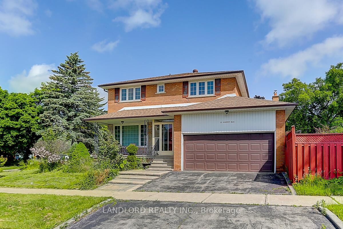 Property Photo:  21 Pineway Boulevard  ON M2H 1A3 
