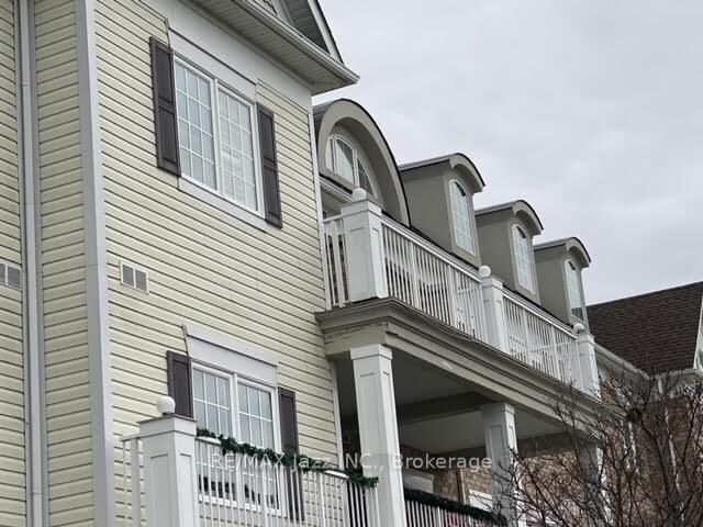 Property Photo: 375 Lakebreeze Drive 308 ON L1B 0A3