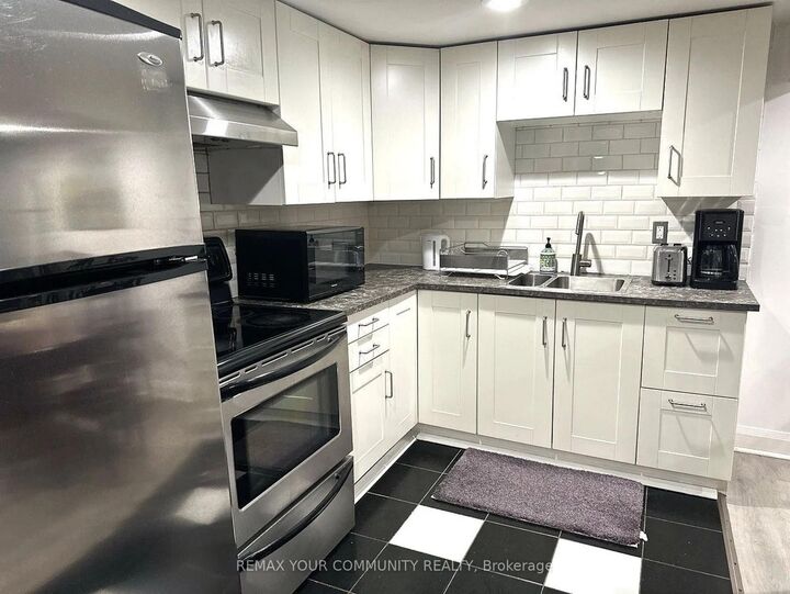 Property Photo: 248 Elka Drive ON L4C 3A3