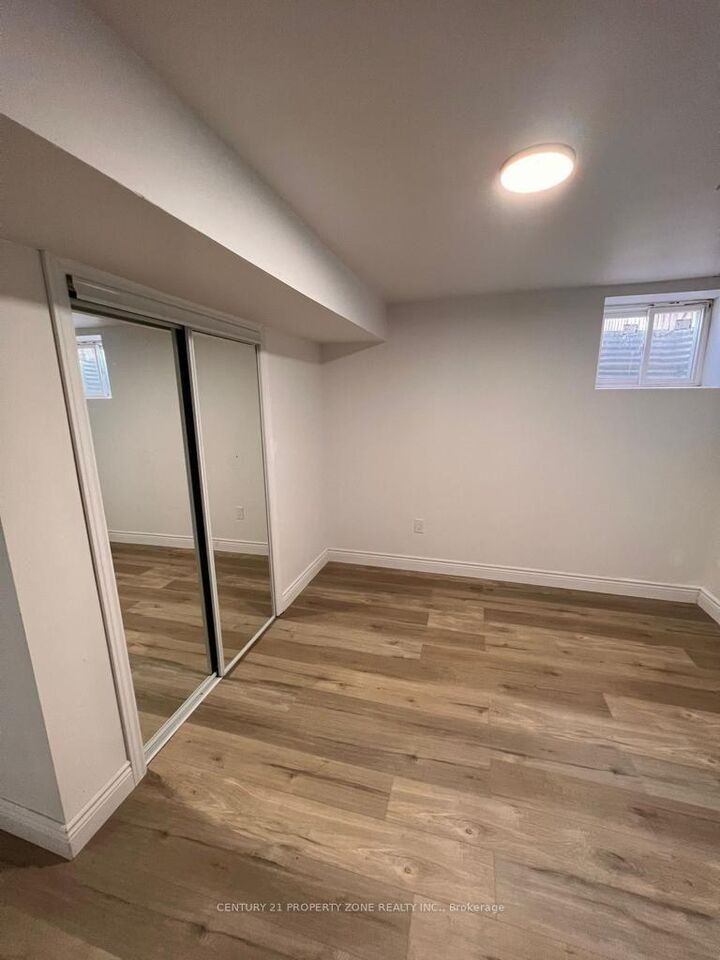 Property Photo:  308 Queen Mary Drive  ON L7A 3W9 
