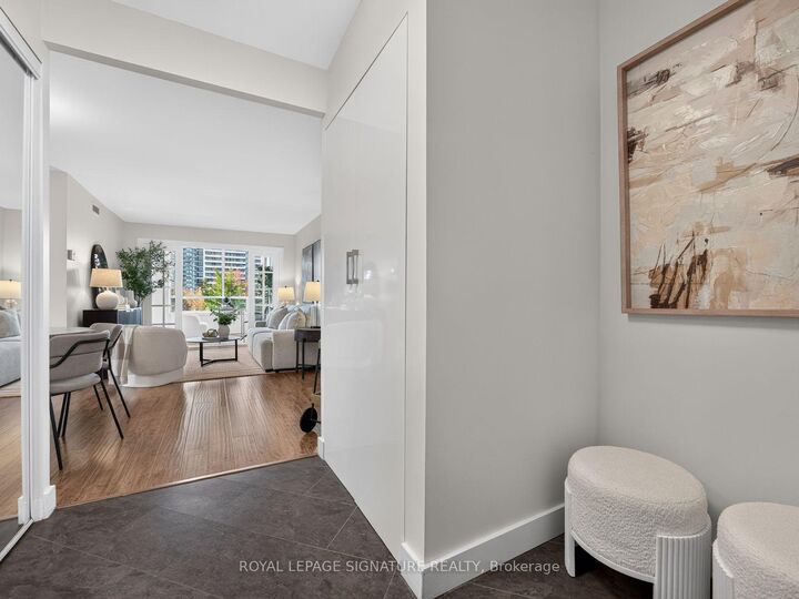 Property Photo: 88 Grandview Way 616 ON M2N 6V6