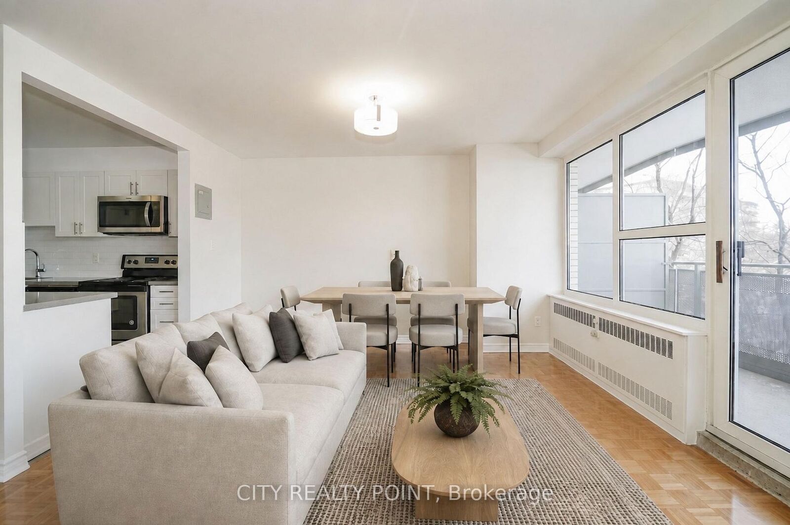 Property Photo:  10 Shallmar Boulevard 115  ON M5N 1J4 