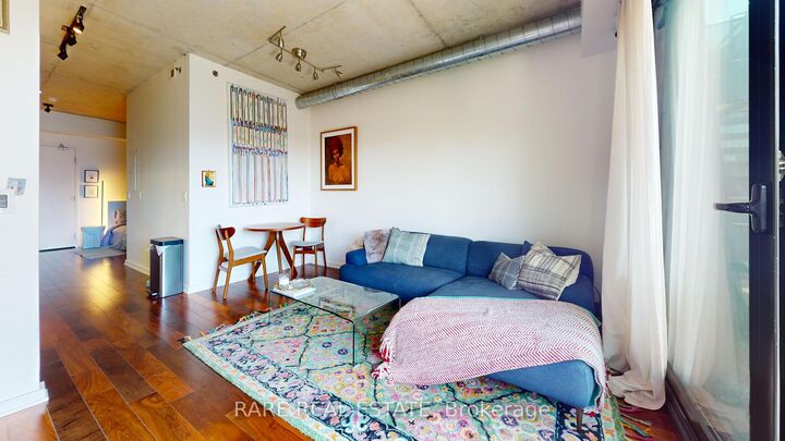 Property Photo:  47 Lower River Street 542  ON M5A 0G1 