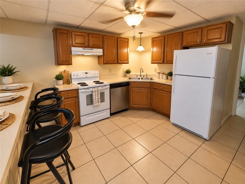 Property Photo:  621 Park St A  PA 15419 