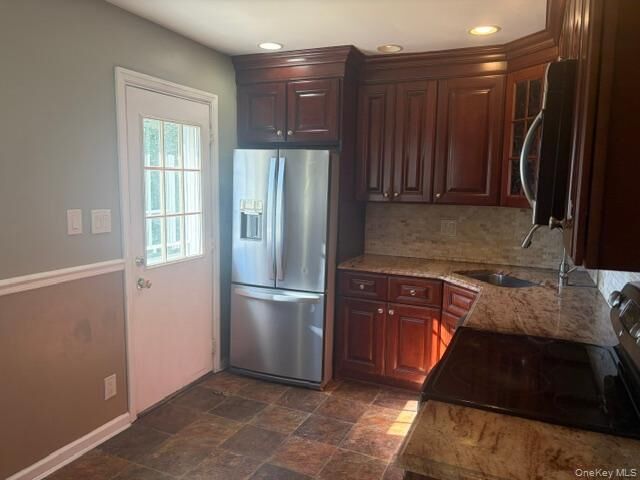 Property Photo: 148 N Kings Avenue NY 11758
