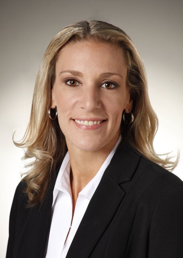 Tara Marchisello-Velez, Real Estate Broker/Real Estate Salesperson in Port Saint Lucie, Paradise