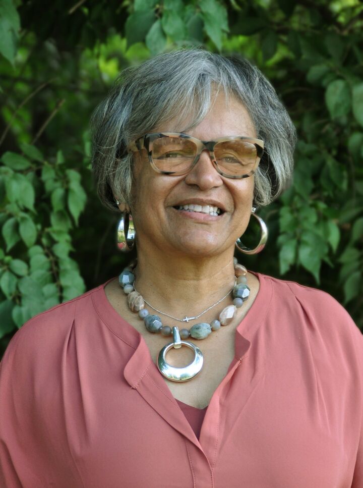 Sheila Henry, Real Estate Salesperson in Springfield, Heritage