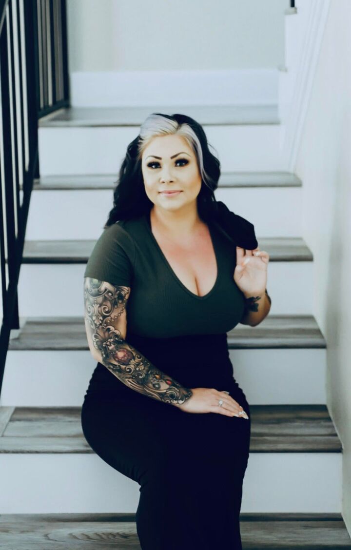 Amie Perez, Real Estate Salesperson in Victorville, LEADERS