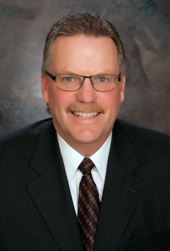 Scott Pearson, Real Estate Salesperson in Bemidji, Dickinson Realtors