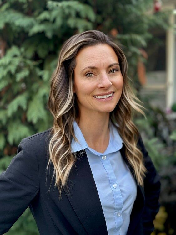 Jennifer Colegrove, Real Estate Broker in Medford, Professional Group