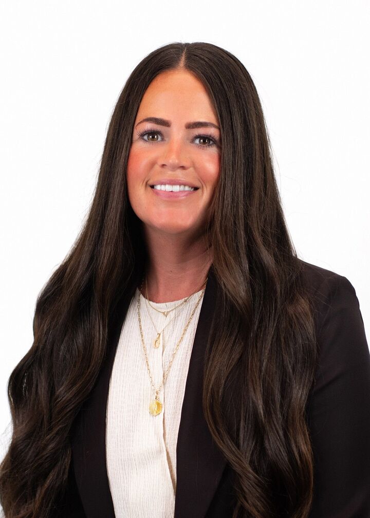 Ashley Nichols, Real Estate Broker in Richland, Tri-Cities