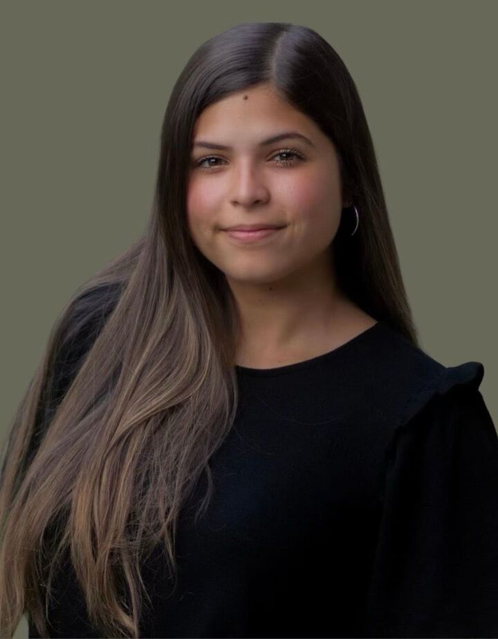 Deni Reese,  in Brandon, Circle