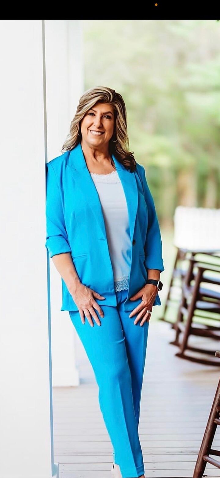 Pamela Welch Westfall, Real Estate Salesperson in Leesville, ERA Sarver Real Estate
