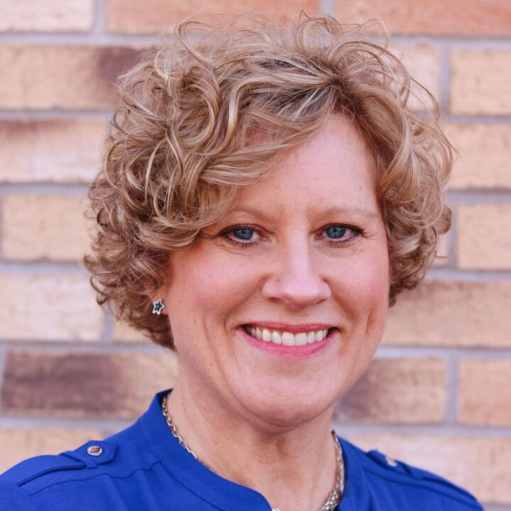 Tanya Davidson, Real Estate Salesperson in East Grand Rapids, Schmidt Realtors