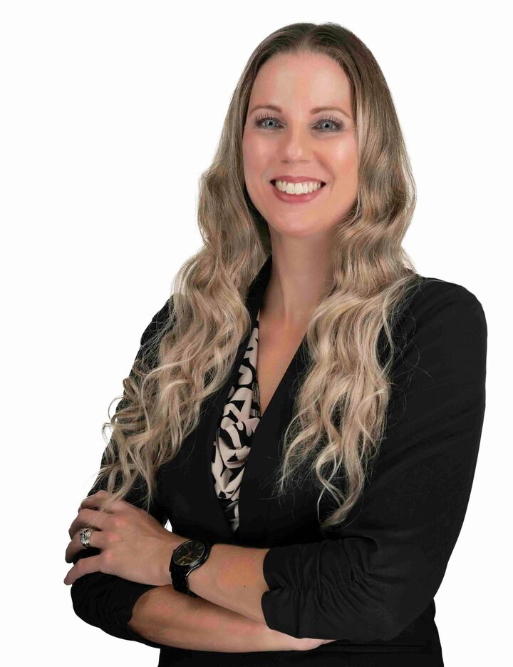 Casey Contreras, Real Estate Salesperson in Porterville, Jordan-Link