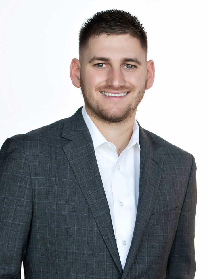 Josh DeWaard, Real Estate Salesperson in Ankeny, Signature Real Estate