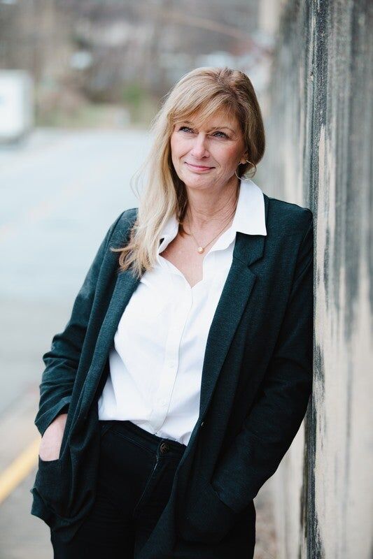 Paula Ellison, Real Estate Salesperson in Farmville, Realty @ Home