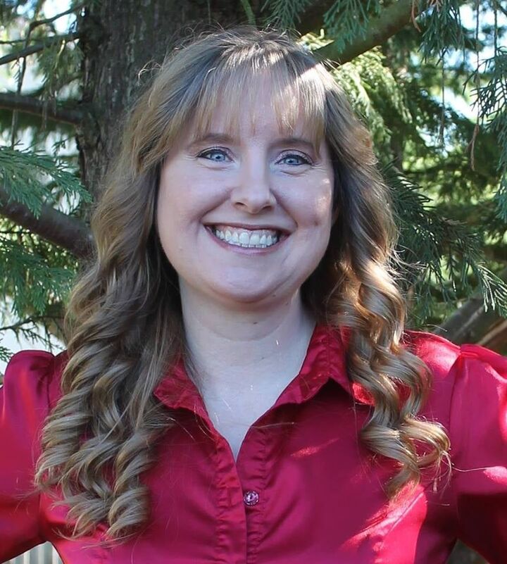 Darla Skrei, Real Estate Salesperson in Puyallup, Pacific Commons