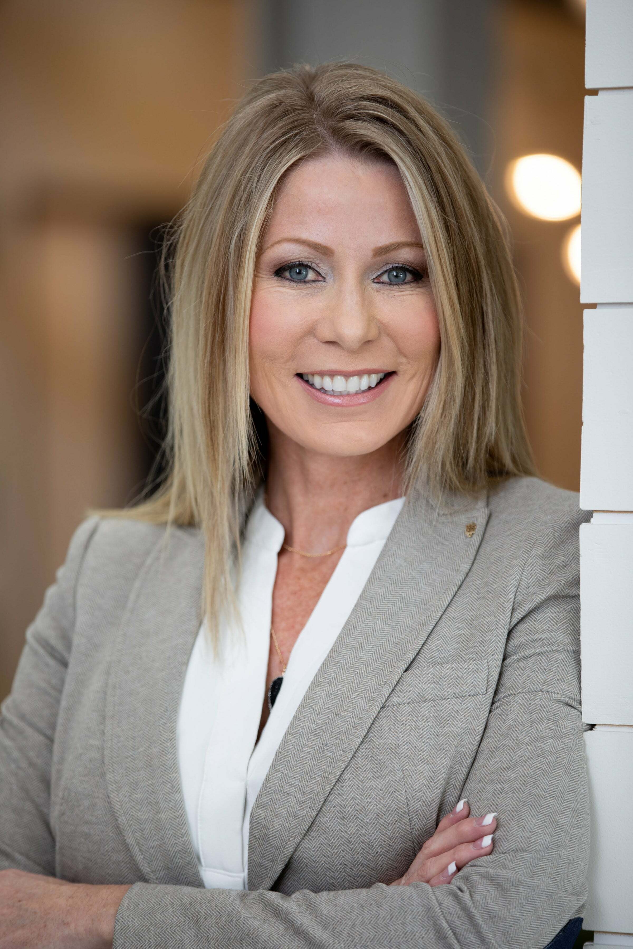 Jenny Krumveide, Real Estate Salesperson in Elkhorn, The Good Life Group